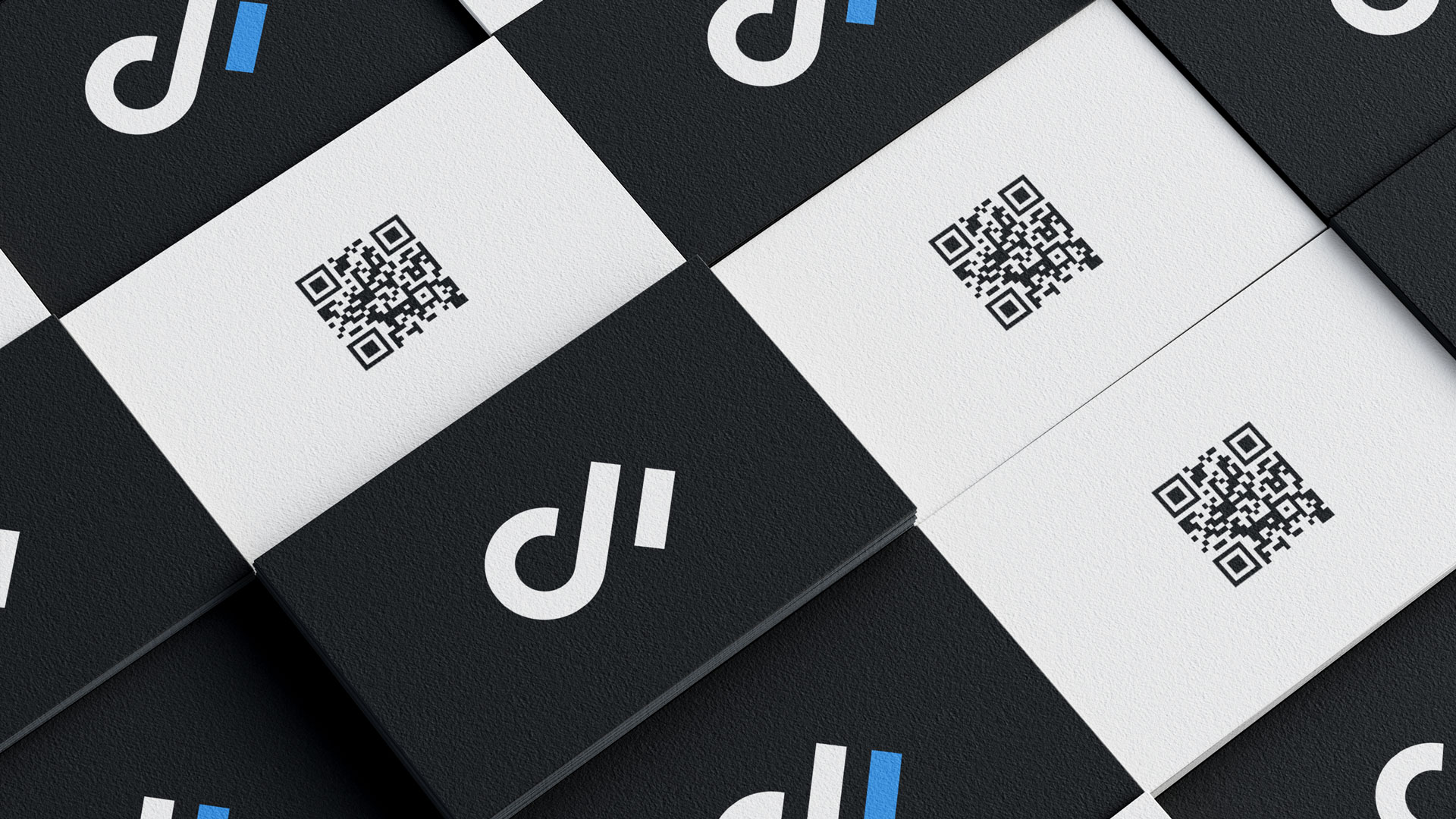 Free_Business_Card_Mockup_4